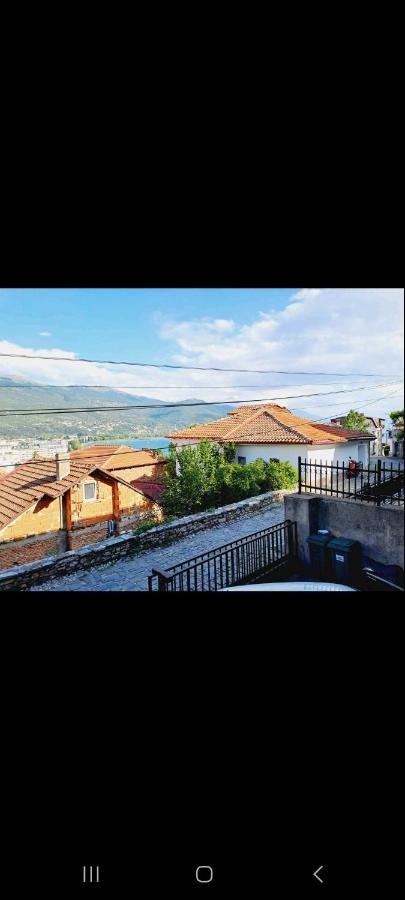 Sun & Moon Apartment Ohrid Extérieur photo